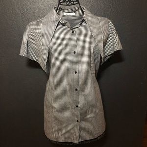 EUC Mod Ref Checkered Blouse. Size: Lg.